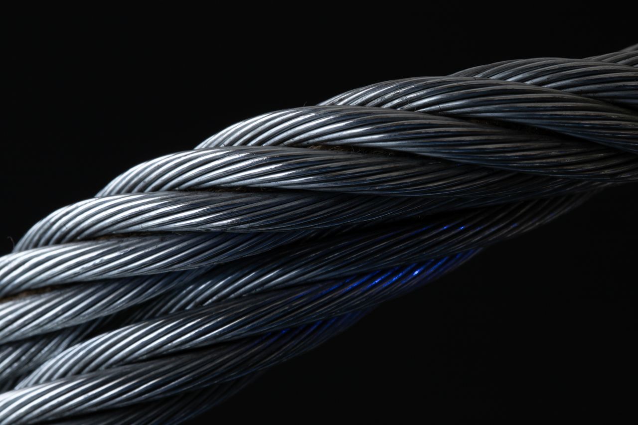 Crafting Captivating Headlines: Your awesome post title goes here Detailed view of twisted metal wire showing intricate patterns and texture.